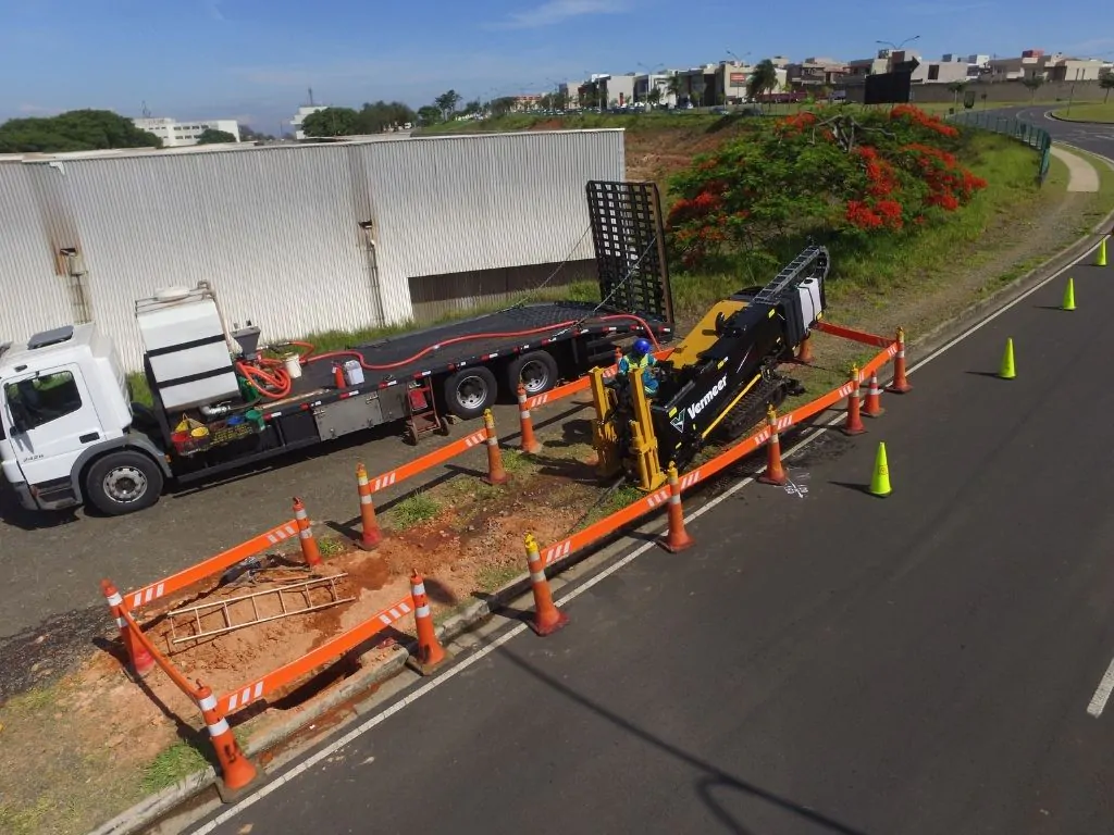 Esquipamentos para Saneamento Vermeer. Valeteamento e metodo nao destrutivo